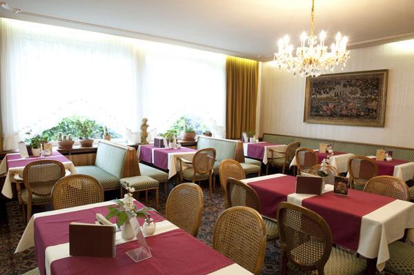 Hotel Goldinger Landstuhl Esterno foto
